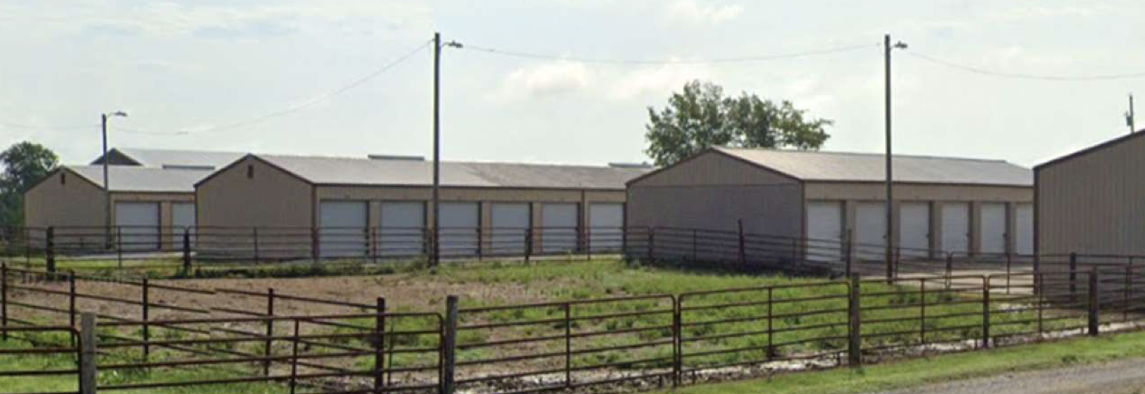 fenced and gated self storage Perryville, MO 63775